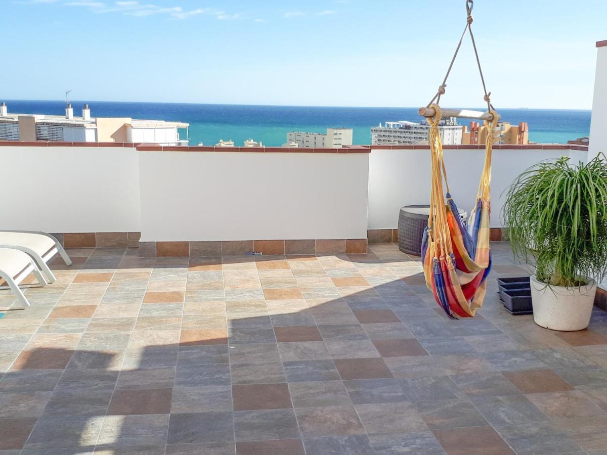 Atico Duplex Con Vistas Al Mar. Dos Plazas De Garaje Lejlighed Torremolinos Eksteriør billede
