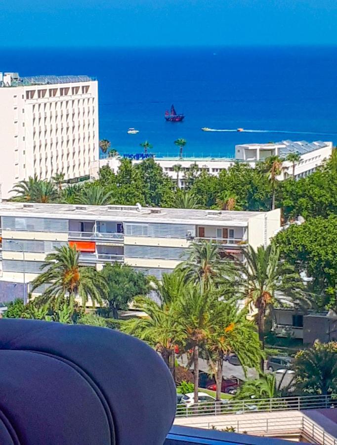 Atico Duplex Con Vistas Al Mar. Dos Plazas De Garaje Lejlighed Torremolinos Eksteriør billede