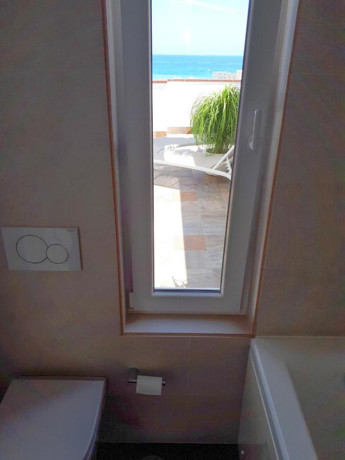 Atico Duplex Con Vistas Al Mar. Dos Plazas De Garaje Lejlighed Torremolinos Eksteriør billede