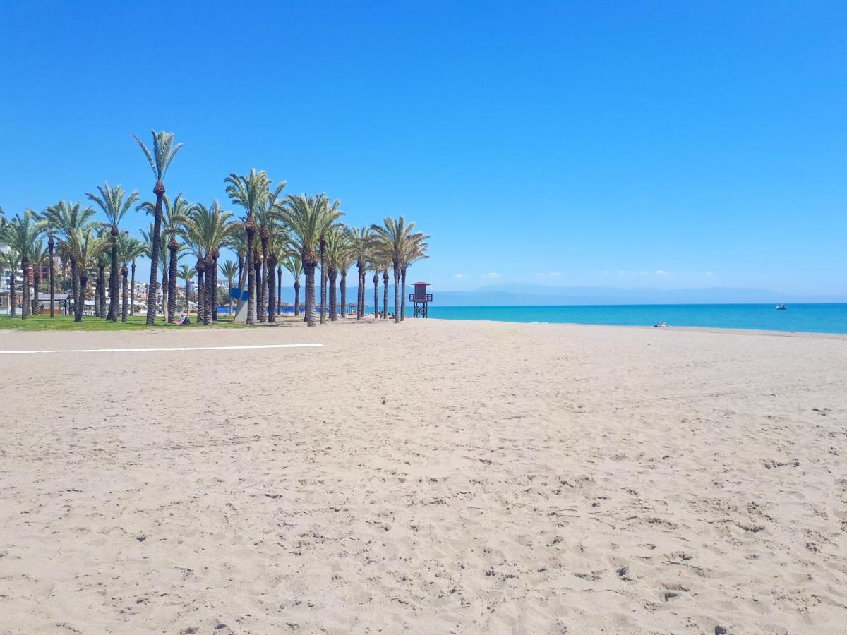 Atico Duplex Con Vistas Al Mar. Dos Plazas De Garaje Lejlighed Torremolinos Eksteriør billede