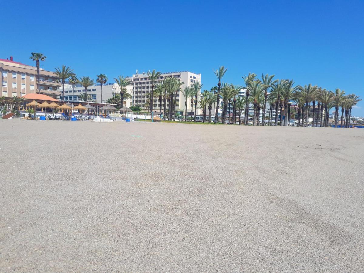 Atico Duplex Con Vistas Al Mar. Dos Plazas De Garaje Lejlighed Torremolinos Eksteriør billede