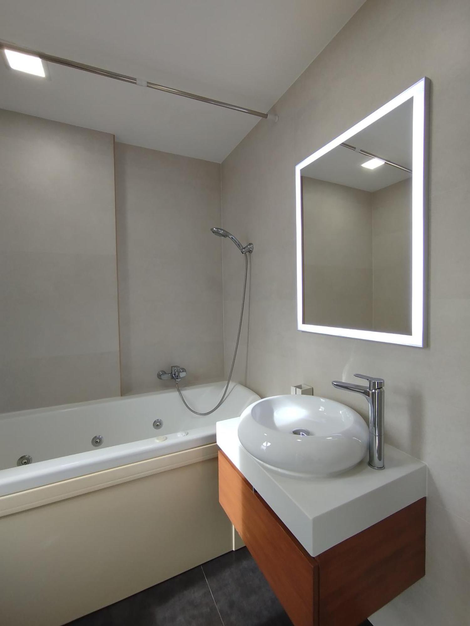Atico Duplex Con Vistas Al Mar. Dos Plazas De Garaje Lejlighed Torremolinos Eksteriør billede