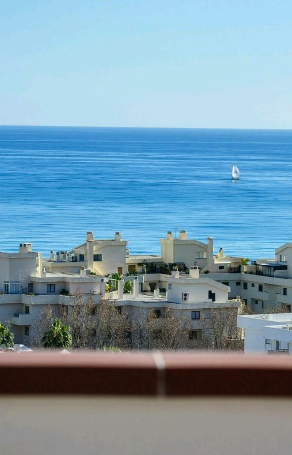 Atico Duplex Con Vistas Al Mar. Dos Plazas De Garaje Lejlighed Torremolinos Eksteriør billede