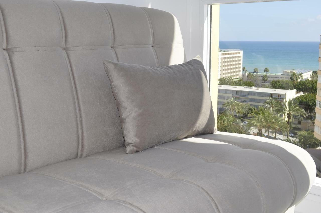 Atico Duplex Con Vistas Al Mar. Dos Plazas De Garaje Lejlighed Torremolinos Eksteriør billede